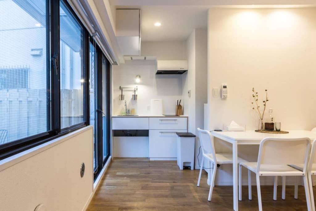 Апартаменты Dwell Urban 2B Токио Экстерьер фото